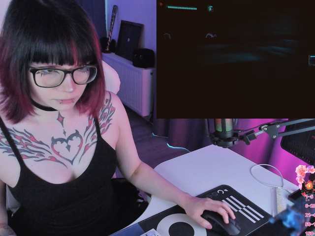 Yumi-Youkai live cam on BongaCams