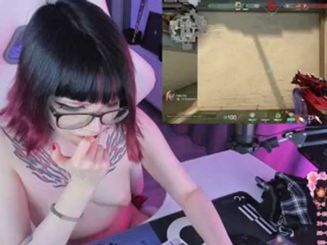 Yumi-Youkai live cam on BongaCams