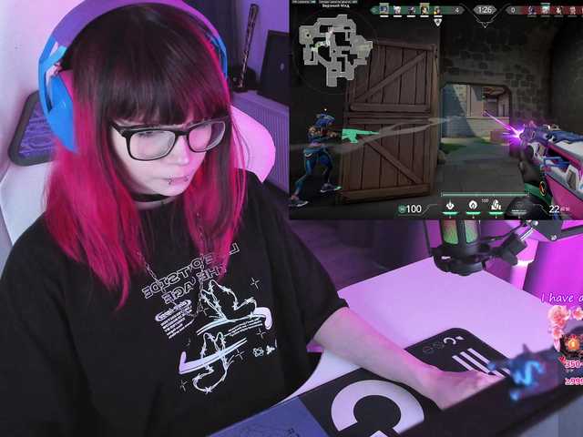 Yumi-Youkai live cam on BongaCams