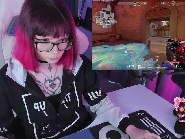Yumi-Youkai live cam on BongaCams