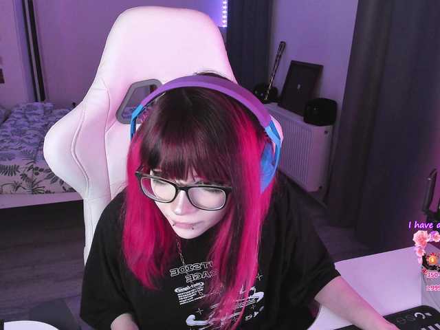 Yumi-Youkai live cam on BongaCams