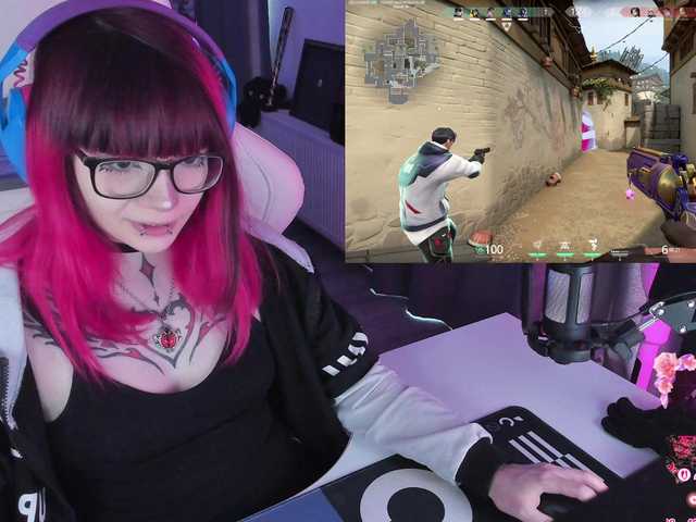 Yumi-Youkai live cam on BongaCams