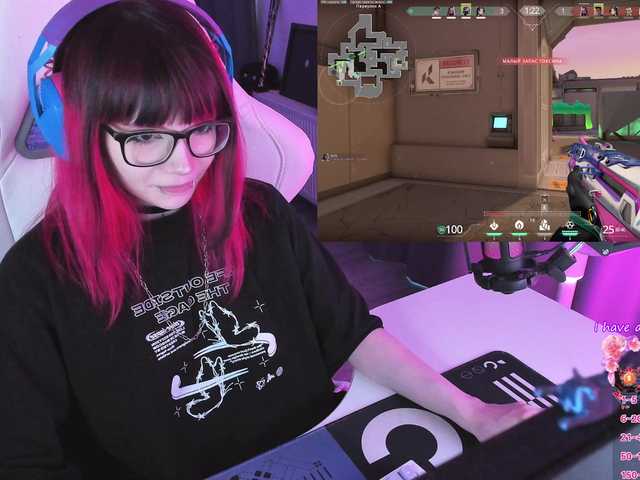 Yumi-Youkai live cam on BongaCams