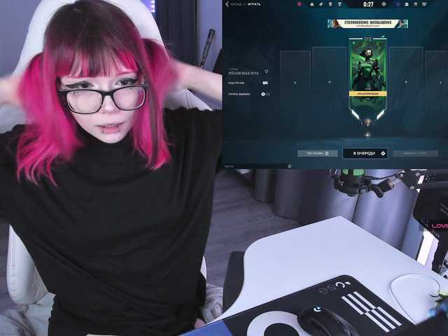 Yumi-Youkai live cam on BongaCams