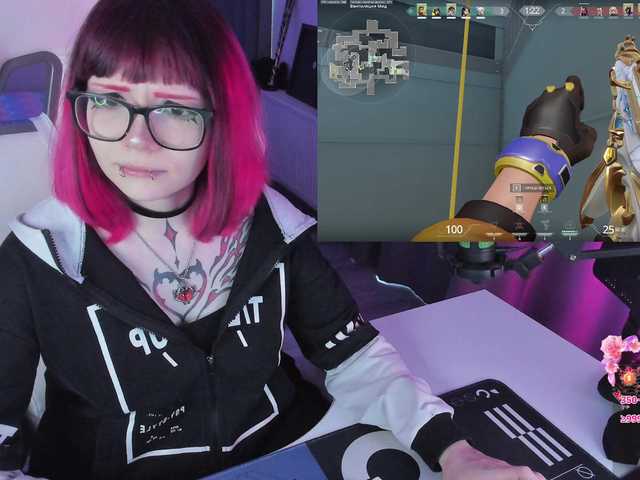 Yumi-Youkai live cam on BongaCams