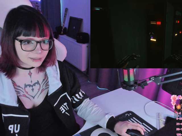 Yumi-Youkai live cam on BongaCams