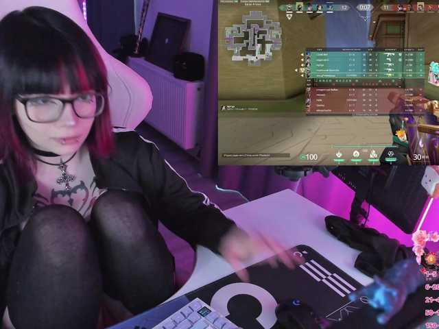 Yumi-Youkai live cam on BongaCams