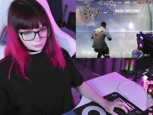 Yumi-Youkai live cam on BongaCams