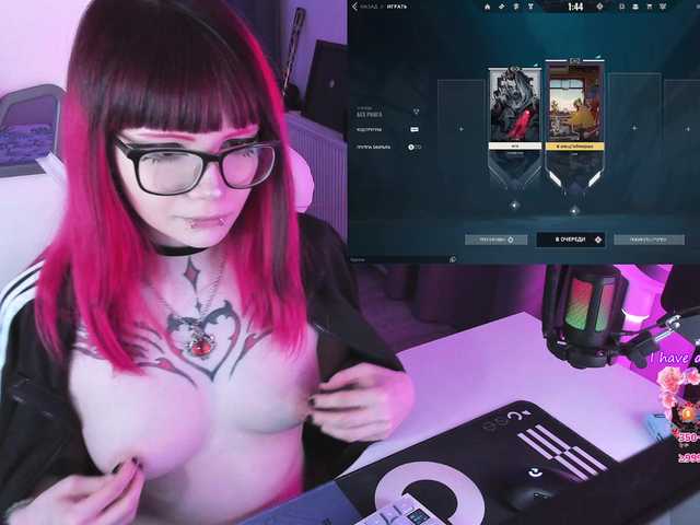 Yumi-Youkai live cam on BongaCams