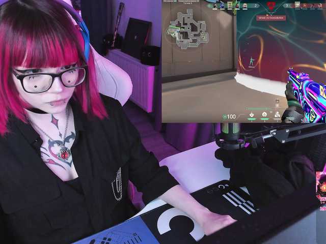 Yumi-Youkai's BongaCams show and profile