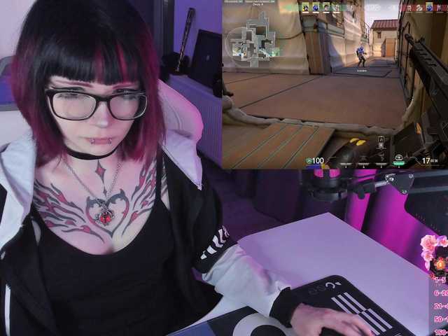Yumi-Youkai live cam on BongaCams