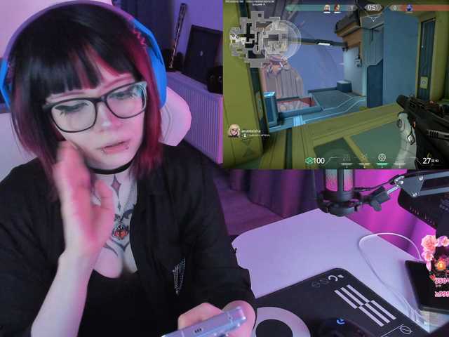 Yumi-Youkai live cam on BongaCams