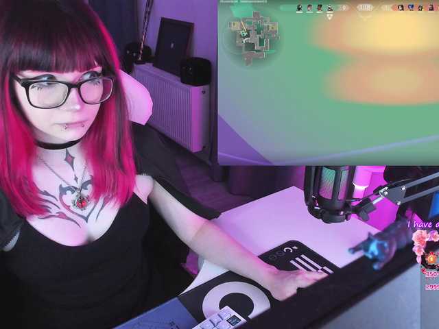 Yumi-Youkai live cam on BongaCams