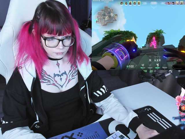 Yumi-Youkai live cam on BongaCams
