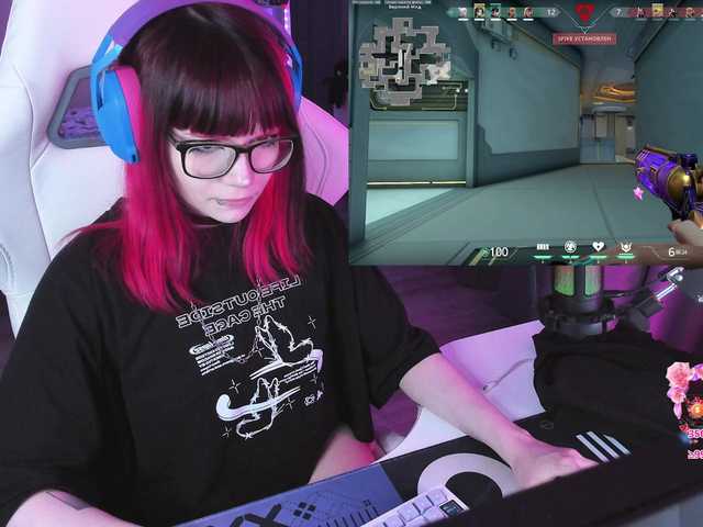 Yumi-Youkai live cam on BongaCams