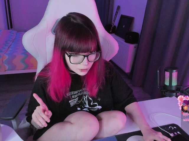 Yumi-Youkai live cam on BongaCams