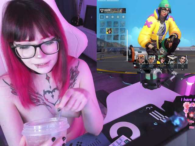 Yumi-Youkai live cam on BongaCams