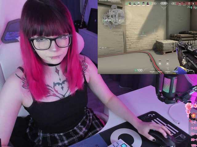 Yumi-Youkai live cam on BongaCams