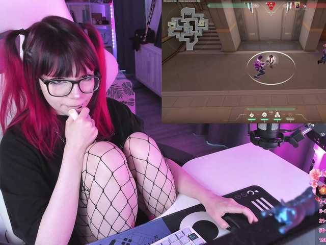 Yumi-Youkai live cam on BongaCams
