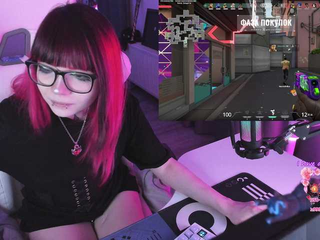 Yumi-Youkai live cam on BongaCams