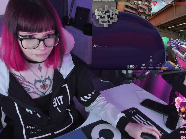 Yumi-Youkai live cam on BongaCams