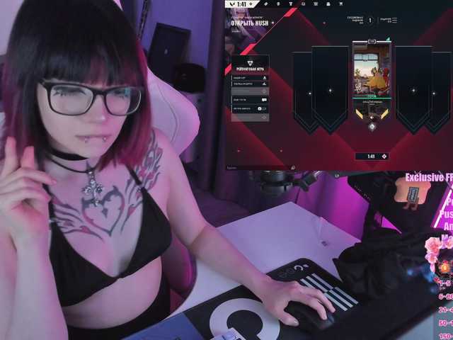 Yumi-Youkai live cam on BongaCams
