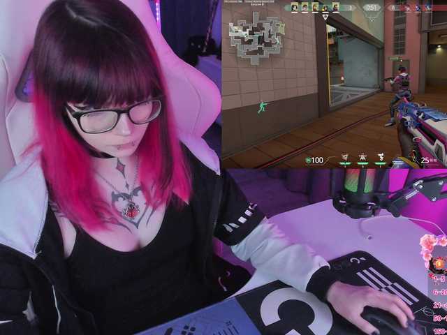 Yumi-Youkai live cam on BongaCams