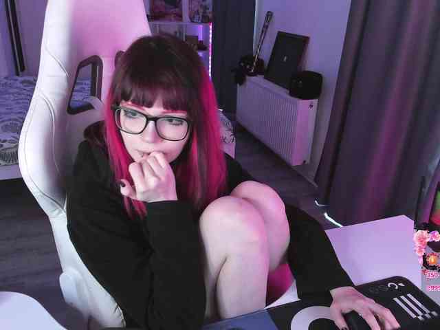 Yumi_Youkai webcam