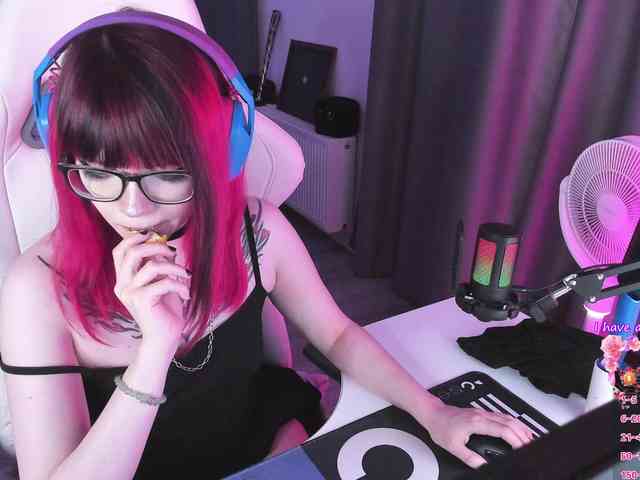 Yumi_Youkai webcam