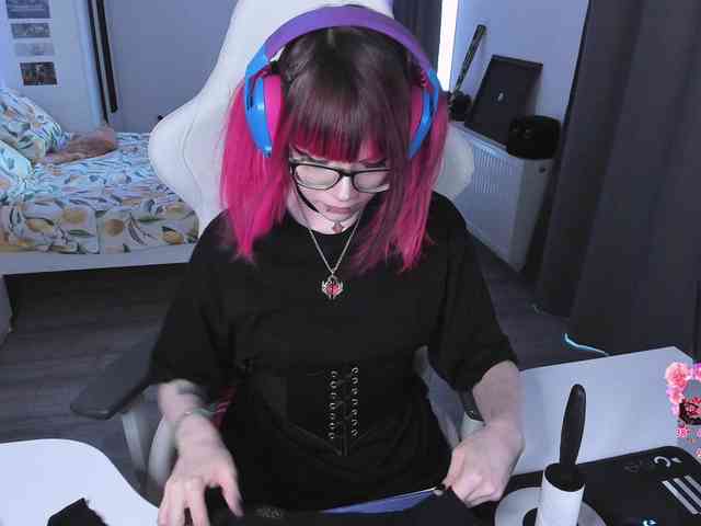 Yumi_Youkai webcam