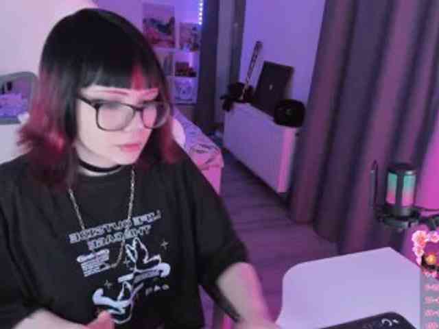 Yumi_Youkai webcam