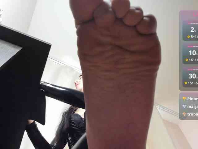 holyharlotFEMDOM webcam