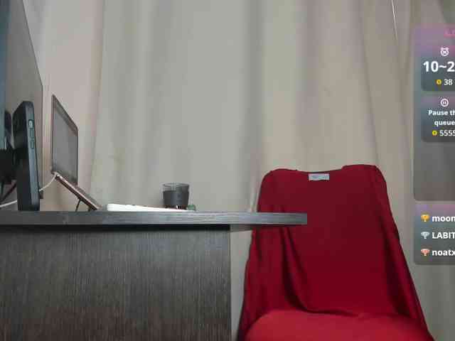 holyharlotFEMDOM webcam