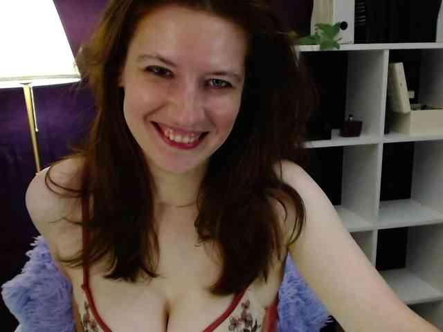PavlaAdore webcam
