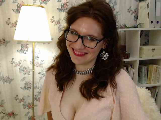 PavlaAdore webcam