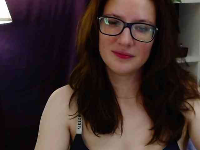 PavlaAdore webcam
