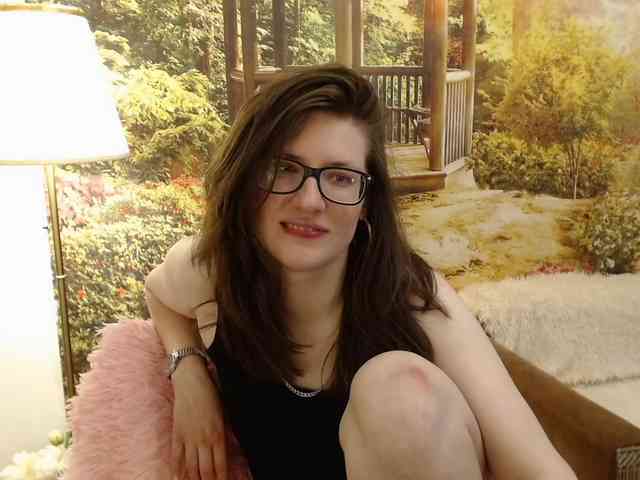 PavlaAdore webcam