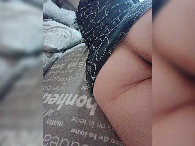 Koshecka77 live cam on BongaCams