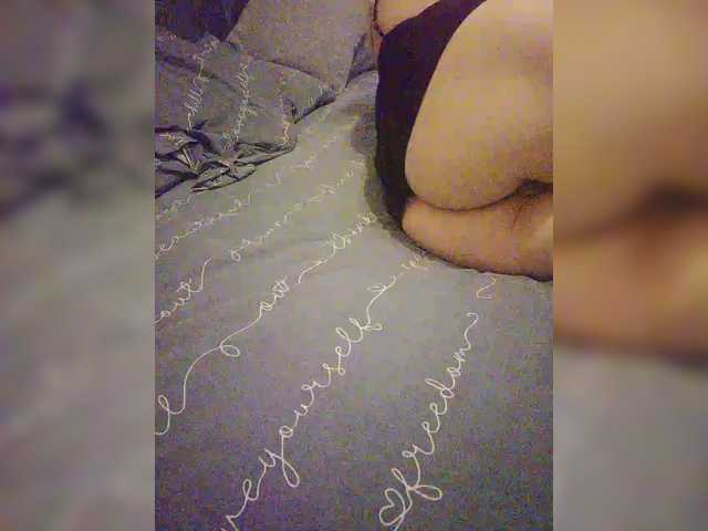 Koshecka77 live cam on BongaCams