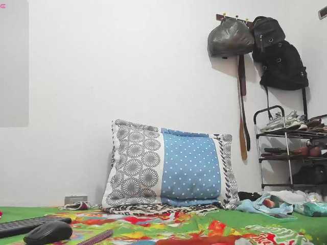 mia1-soman2 live cam on BongaCams