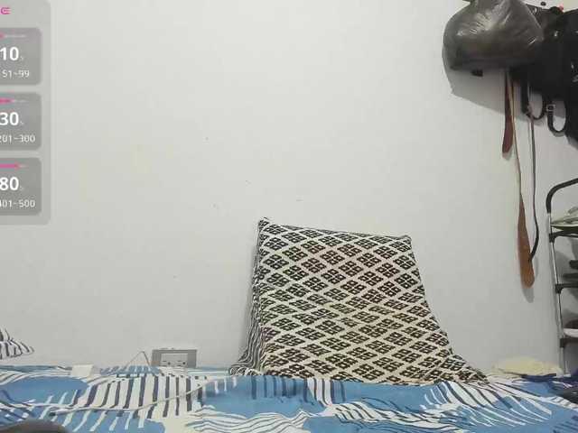 mia1-soman2 live cam on BongaCams
