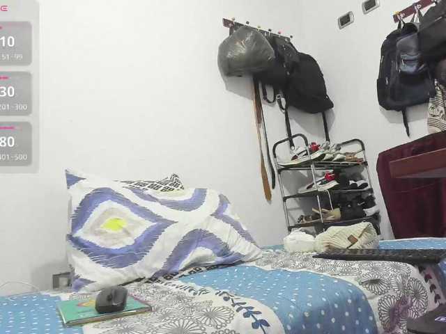 mia1-soman2 live cam on BongaCams