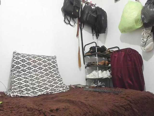 mia1-soman2 Live Cam on BongaCams