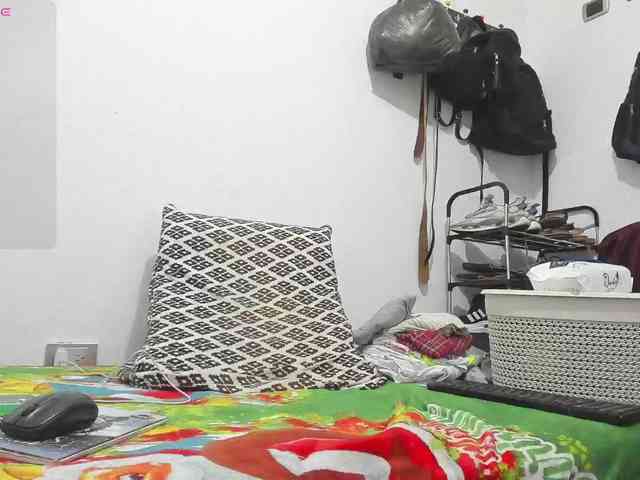 mia1-soman2 webcam