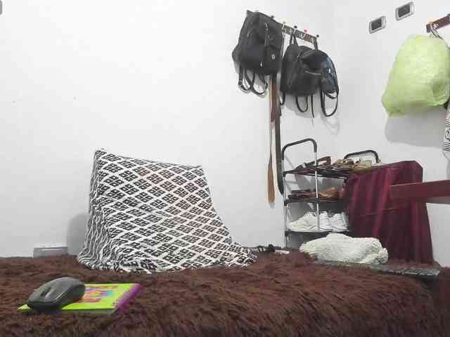 mia1-soman2 webcam