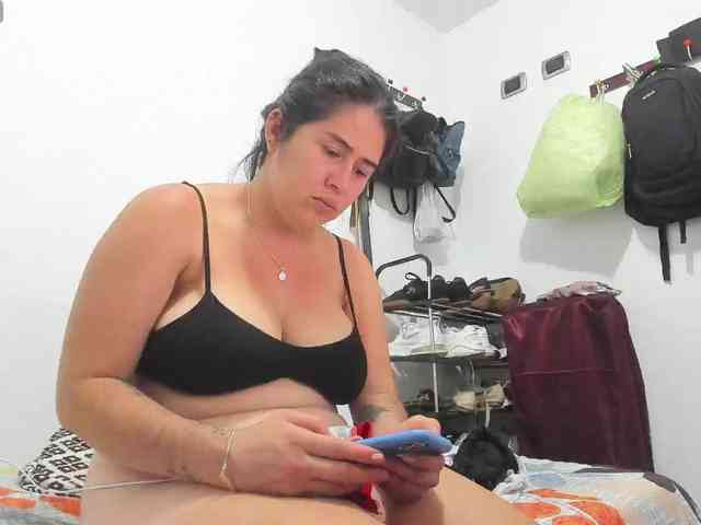 mia1-soman2 webcam