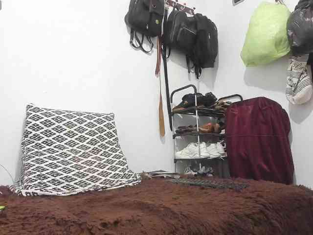 mia1-soman2 webcam
