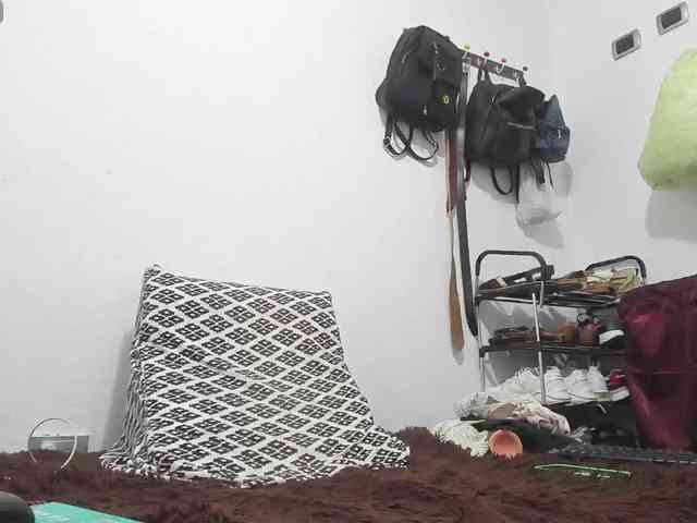 mia1-soman2 webcam