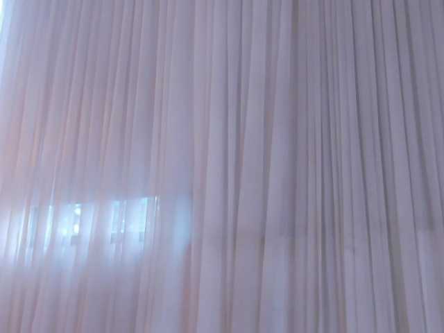Emma-Torres1 live cam on BongaCams