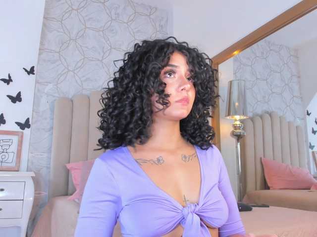 Emma-Torres1 live cam on BongaCams